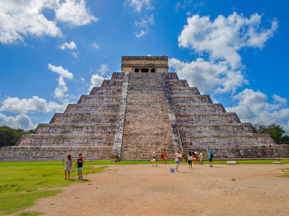 The Chichen Itza Pyramid cancun
