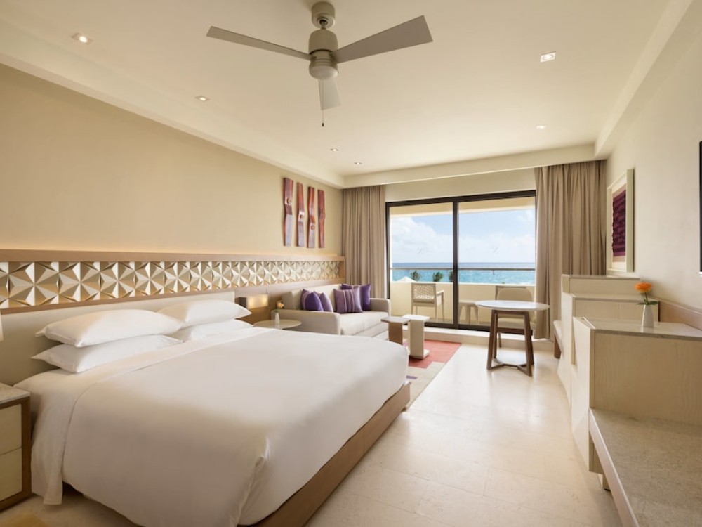Reviews of the rooms at the Hyatt Ziva Cancun