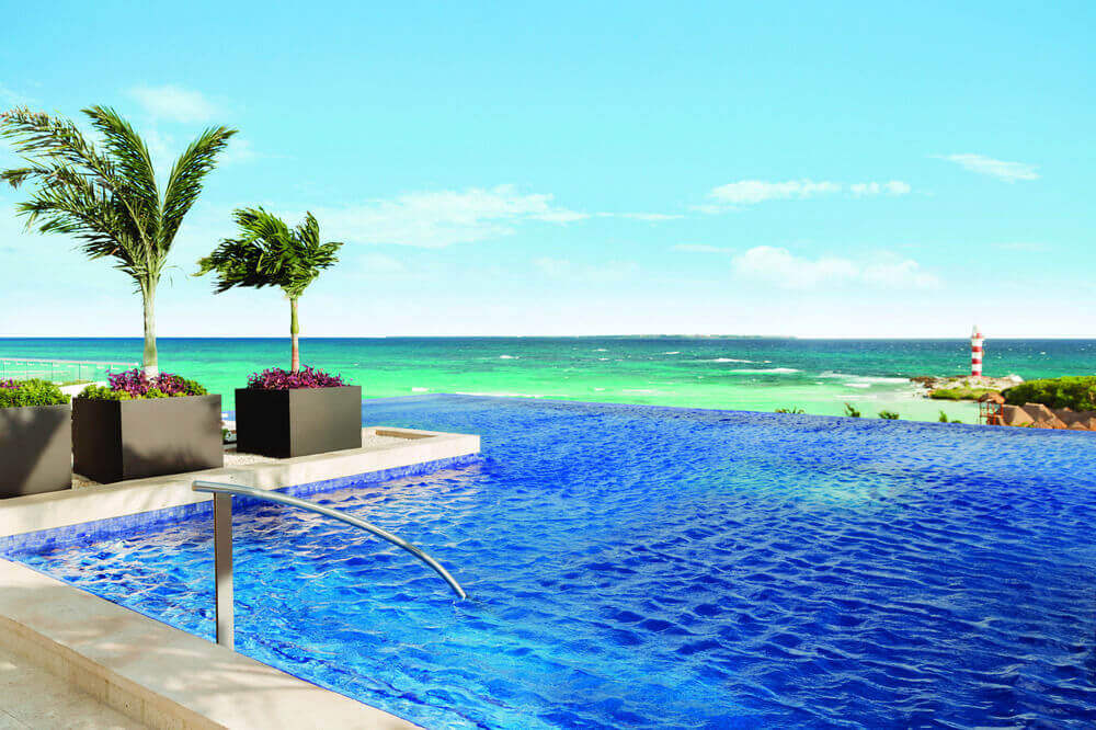 Adult Pool Hyatt Ziva Cancun